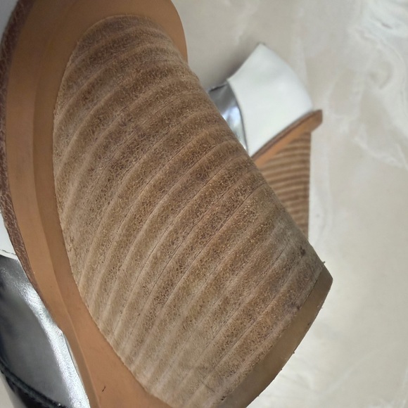 Jeffrey Campbell Stylish Black and Tan Women's Booties - Picture 8 of 8